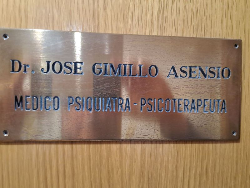 clinica_doctor_gimillo_interior01